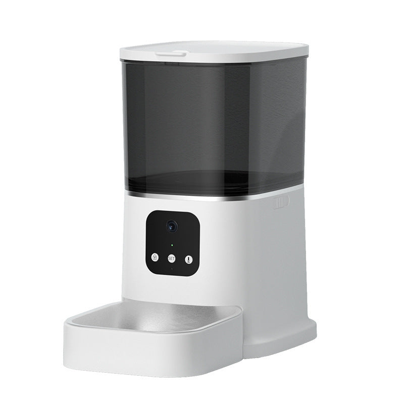 Automatic smart feeder with voice recorder